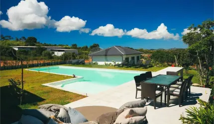 Condomínio com 10 quartos à venda ou para locação em Golfe - RJ