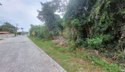 Terreno à venda em Caravelas - RJ