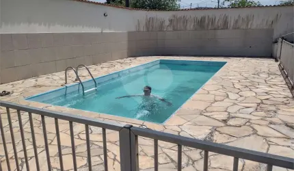 Casa com 4 quartos à venda em Jardim Arco Íris - RJ