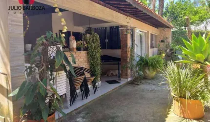 Chacará Ibiúna SP_  Lajeadinho 2800m2 3suítes,20 vagas ,Piscina,churrasqueira,campo futebol ,otimo estado.