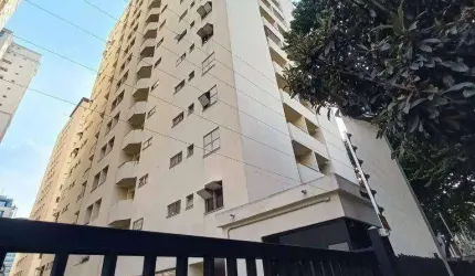 Lindo apto todo mobiliado  45m2sendo um dormitório ,2 banheiros , varanda ,andar alto ,garagem Moema fora de rota ,próximo ao metrô e Shopping