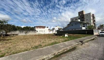 Terreno Plano de 361m² no  Centro de  Palhoça