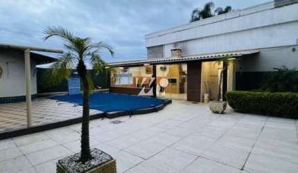 Casa com 4 Dormitórios / Centro Histórico de São José
