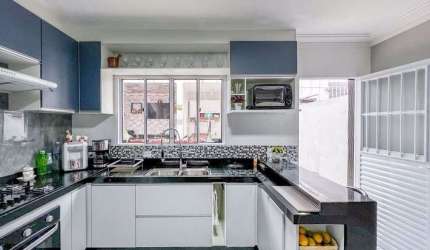 Sobrado com 2 dormitórios à venda, 122 m² por R$ 600.000,00 - Jardim Brasil - Sã