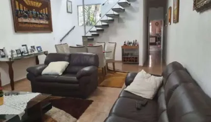 Sobrado com 6 dormitórios à venda, 243 m² por R$ 780.000,00 - Jardim Brasil - Sã