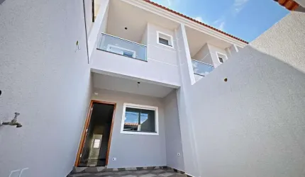 Sobrado à Venda no Jaçanã, SP - 3 Quartos, 1 Suíte e 1 Vaga