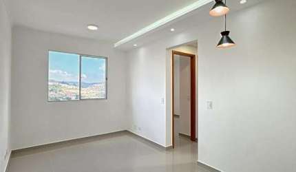 Apartamento com 2 quartos, 1 vaga e vista livre na Rua Nova Andradina