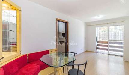 Apartamento aconchegante no Batel