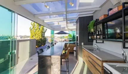 Cobertura Duplex em ótima localização da cidade