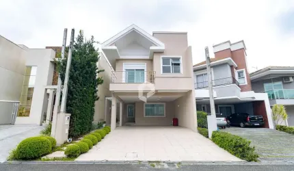 Casa espaçosa em São José dos Pinhais