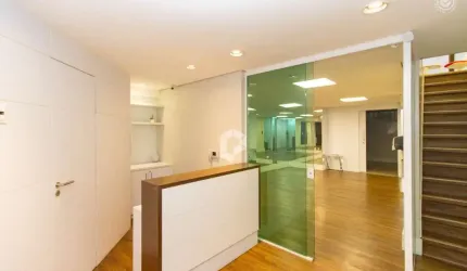 Sala pronta para receber seu negócio