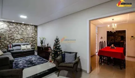 Casa à venda, 4 quartos, 1 suíte, 2 vagas, Alvorada - Divinópolis/MG