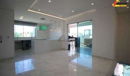 Apartamento Cobertura à venda, 3 quartos, 3 suítes, 3 vagas, São Sebastião - Divinópolis/MG