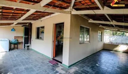 Sítio à venda, 3 quartos, 2 vagas, Jardim Primavera - Divinópolis/MG