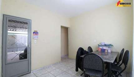Casa à venda, 3 quartos, 1 vaga, Davanuze - Divinópolis/MG