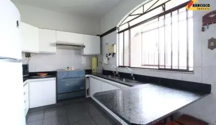 Apartamento à venda, 3 quartos, 1 suíte, 1 vaga, Espírito Santo - Divinópolis/MG