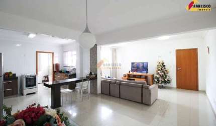 Apartamento à venda, 3 quartos, 1 suíte, 2 vagas, Centro - Divinópolis/MG