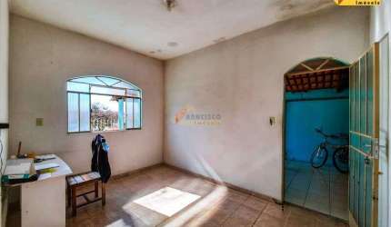 Casa à venda, 2 quartos, 2 vagas, Bom Pastor - Divinópolis/MG