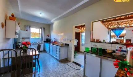 Casa à venda, 4 quartos, 2 vagas, Belo Vale - Divinópolis/MG