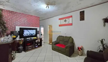 Casa à venda, 2 quartos, 2 vagas, Sagrada Família - Divinópolis/MG