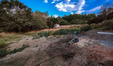 Terreno à venda, Planalto - Divinópolis/MG