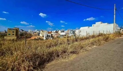 Lote à venda, Residencial Doutor Walchir Resende Costa - Divinópolis/MG