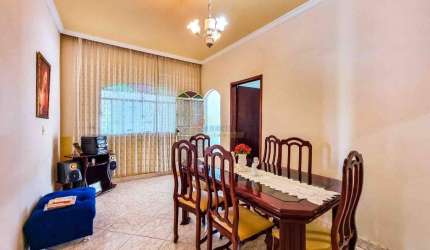 Casa à venda, 3 quartos, 1 vaga, Manoel Valinhas - Divinópolis/MG