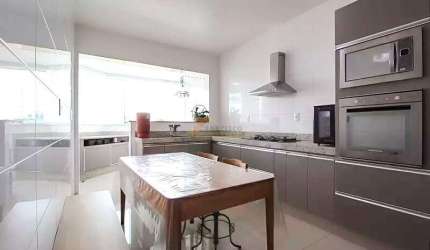 Apartamento à venda, 3 quartos, 1 suíte, 2 vagas, Centro - Divinópolis/MG