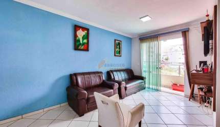 Apartamento à venda, 2 quartos, 1 suíte, 1 vaga, Bom Pastor - Divinópolis/MG