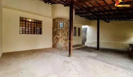 Casa à venda, 3 quartos, 1 suíte, 1 vaga, Bom Pastor - Divinópolis/MG