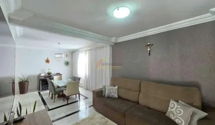 Apartamento à venda, 3 quartos, 1 suíte, 1 vaga, Bom Pastor - Divinópolis/MG