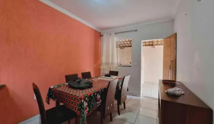 Casa à venda, 3 quartos, 2 vagas, Casa Nova - Divinópolis/MG
