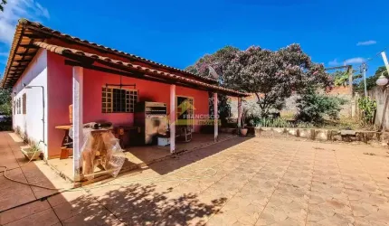 Casa à venda, 3 quartos, 1 suíte, 3 vagas, Chácaras Belo Horizonte - Divinópolis/MG