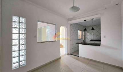 Casa à venda, 4 quartos, 1 suíte, 2 vagas, Santa Rosa - Divinópolis/MG