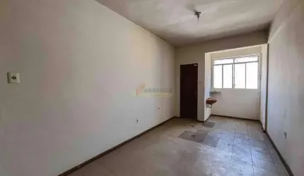 Sala localizada no Centro