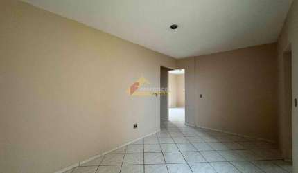 Apartamento para aluguel, 3 quartos, 1 suíte, 1 vaga, Interlagos - Divinópolis/MG