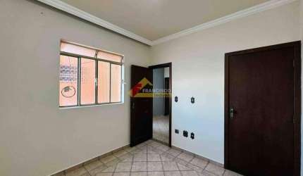 Apartamento para aluguel, 3 quartos, 1 suíte, 1 vaga, Planalto - Divinópolis/MG