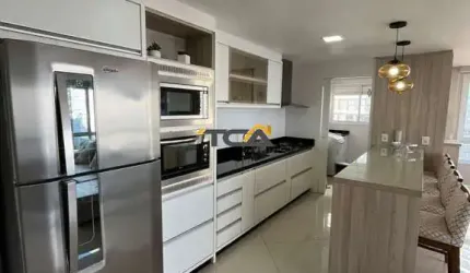 Apartamento 03 dormitórios próximo às 4 praças em Torres/RS