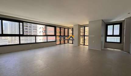 Apartamento 3 dormitórios na Praia Grande