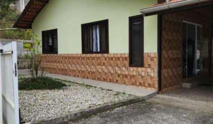 Casa para Venda em Brusque, SÃO PEDRO, 3 dormitórios, 1 suíte, 2 banheiros, 1 vaga