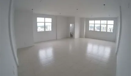 Sala Comercial para Locação em Brusque, São Luíz, 2 banheiros, 1 vaga