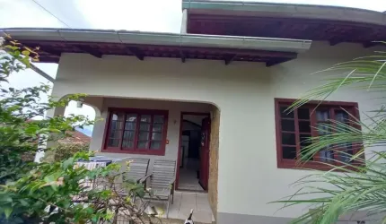 Casa para Venda em Brusque, SOUZA CRUZ, 3 dormitórios, 1 banheiro, 2 vagas