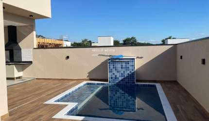 Casa de Luxo em Condomínio na Caldeira, Indaiatuba-SP: 3 Quartos, 1 Suíte, 2 Salas, 3 Banheiros, 2 Vagas de Garagem, 200m².