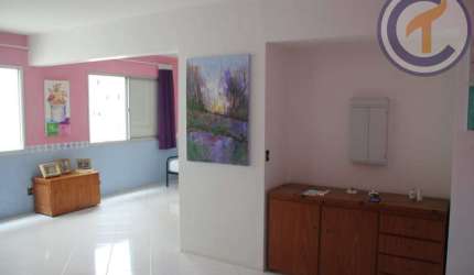 Apartamento reformado a venda na Pompéia com 76 metros