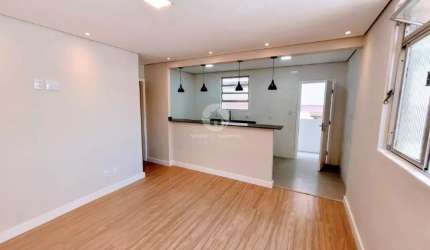 Lindo apartamento reformado no Boqueirão Excelente Localização 2 quartos - Santos