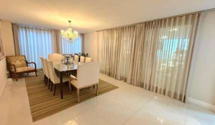 Linda Casa à Venda no Alphaville II Salvador – 5 Quartos | Porteira Fechada | 455 m² de Construção