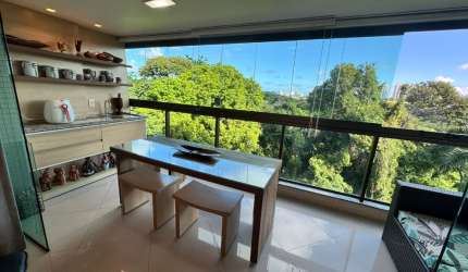 Apartamento à venda no Alphalife Residence! 3/4 decorado, varanda gourmet e vista para reserva em Alphaville 1!
