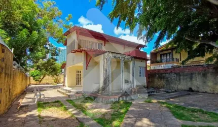 Casa à venda em Ponta Negra (Nata/RN) | 3/4 sendo 2 suítes - 260m² de área construída