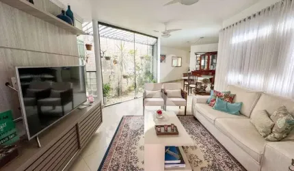 Casa à venda em Capim Macio (Natal/RN) | 3/4 sendo 2 suítes - 246m²
