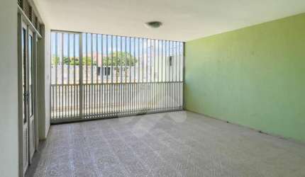 Casa à venda em Neópolis (Natal/RN) | 4 dormitórios sendo 2 suítes, 170m²